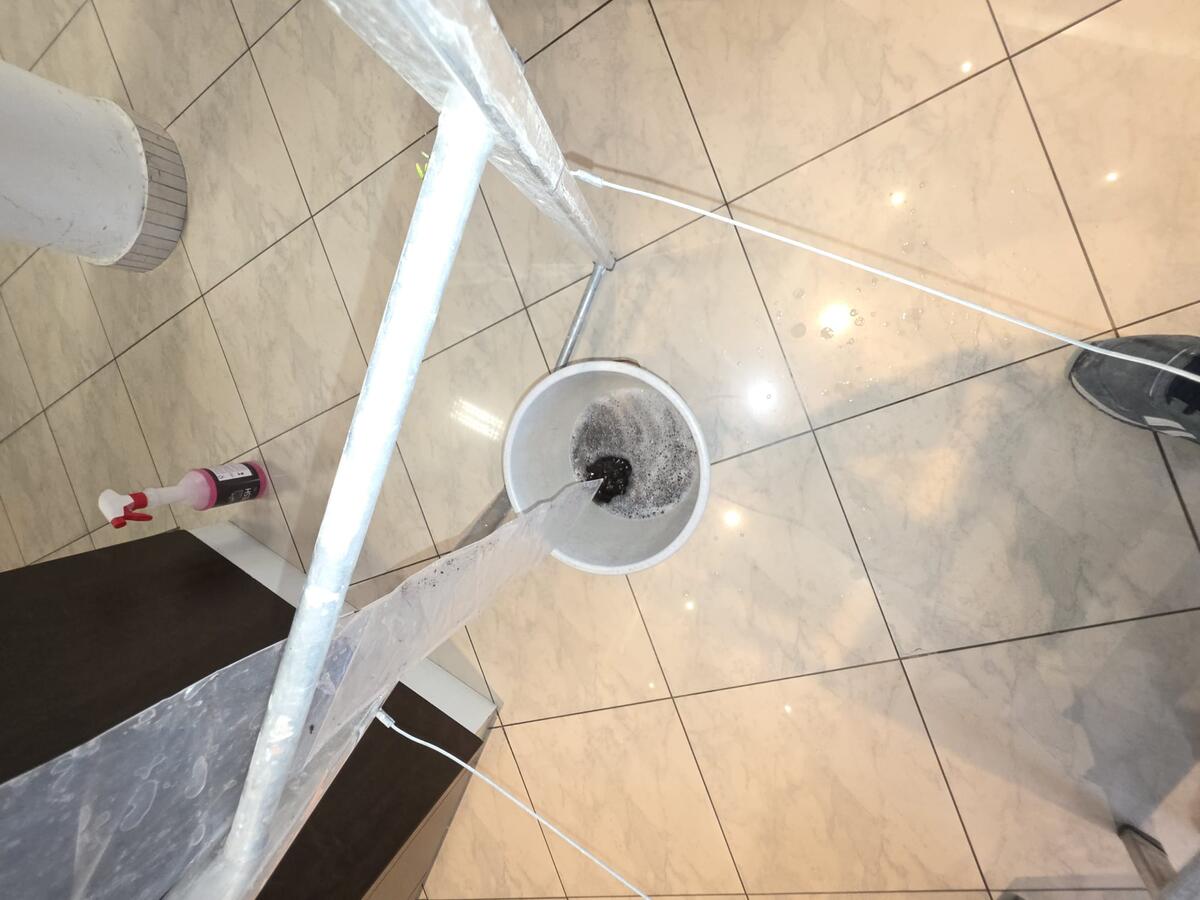 Dépannage d'une climatisation qui fuit à l'intérieur
