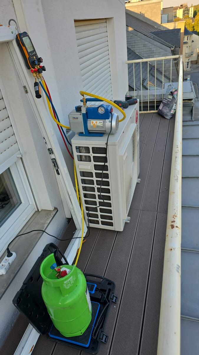 Mise en service climatisation balcon recharge R32 Rumelange
