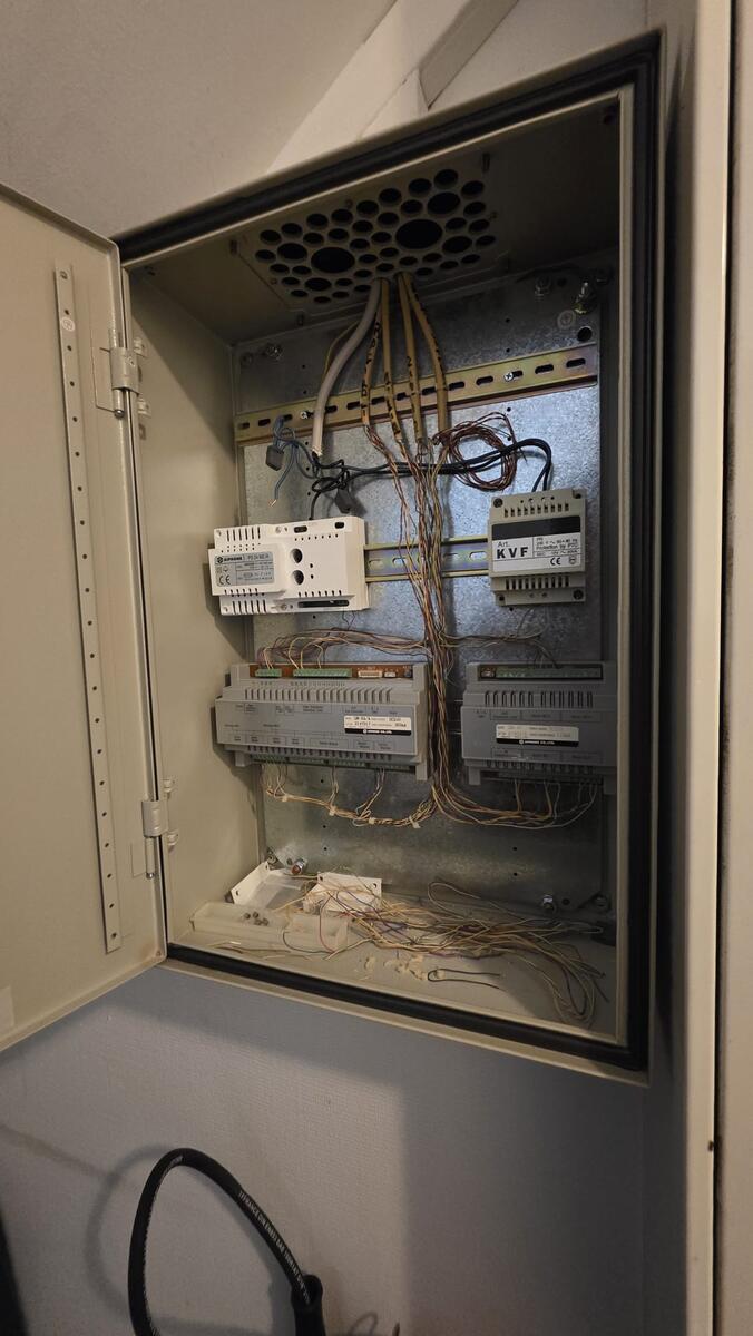Tableau technique interphone gestion immeuble Mersch
